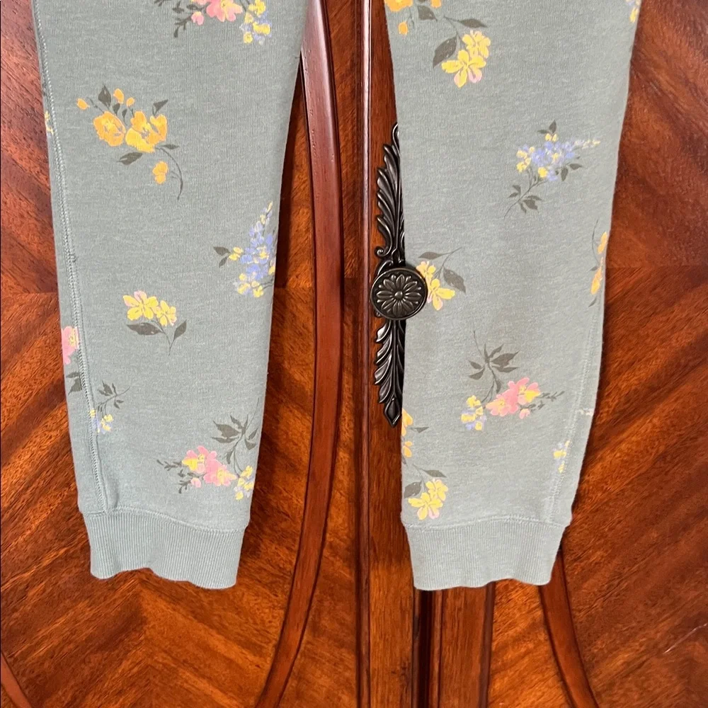 OshKosh B'gosh Girl’s  Cozy Floral Joggers